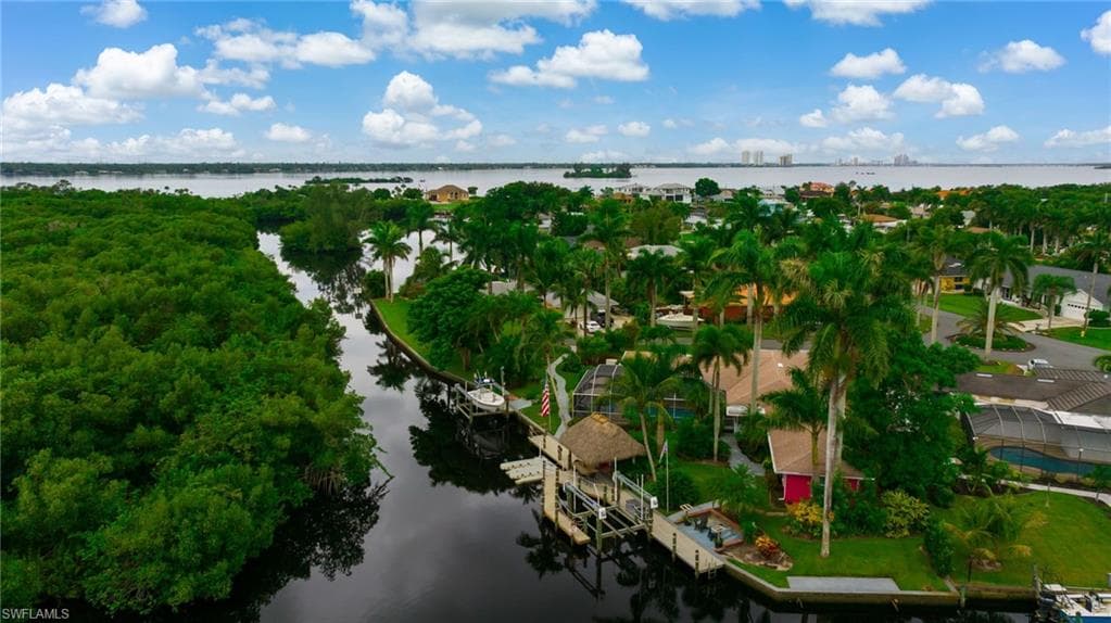 1771 Coral WAY-44