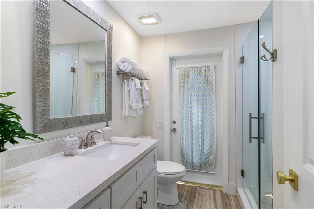 1771 Coral WAY-17