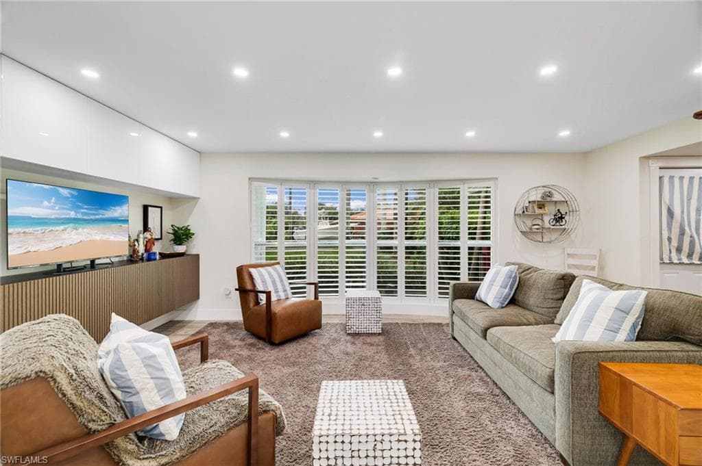 1771 Coral WAY-3