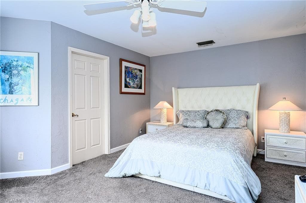 559 Beachwalk CIR # U204, NAPLES FL 34108-15