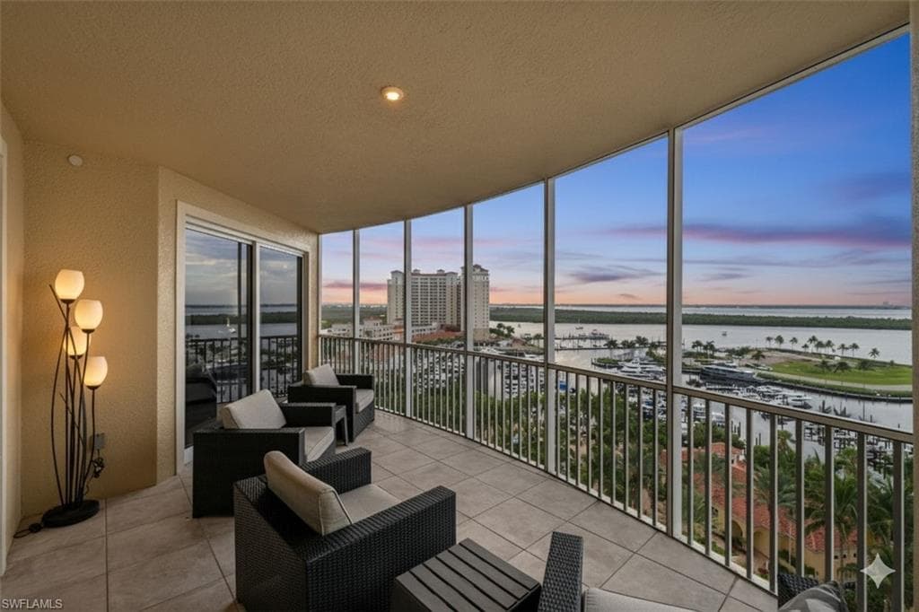 6061 Silver King BLVD # 906, CAPE CORAL FL 33914-1