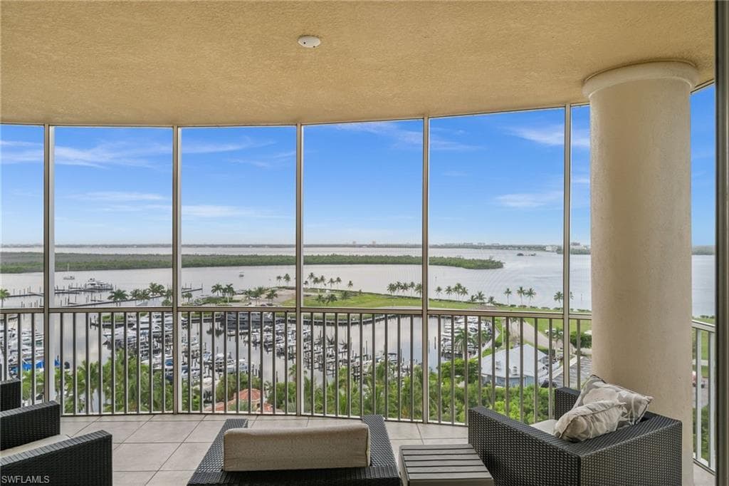 6061 Silver King BLVD # 906, CAPE CORAL FL 33914-2