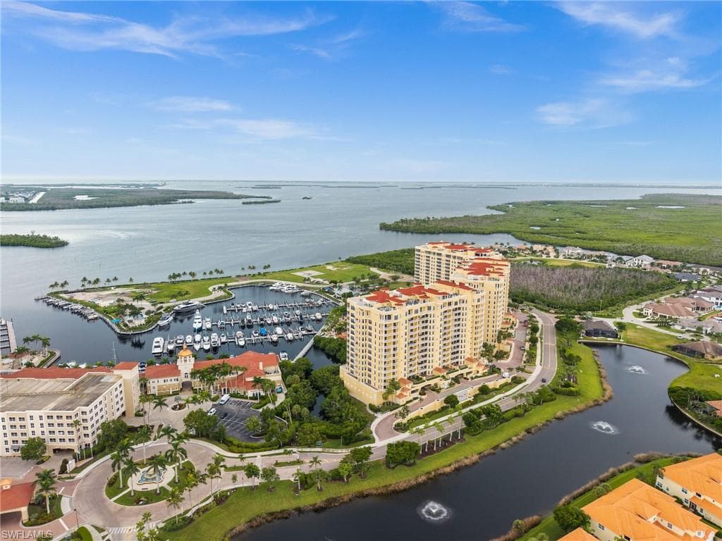 6061 Silver King BLVD # 906, CAPE CORAL FL 33914-32