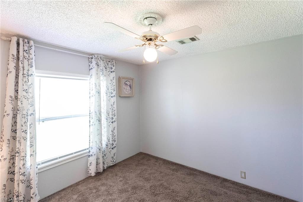 19631 Eagle Trace CT N, NORTH FORT MYERS FL 33903-22