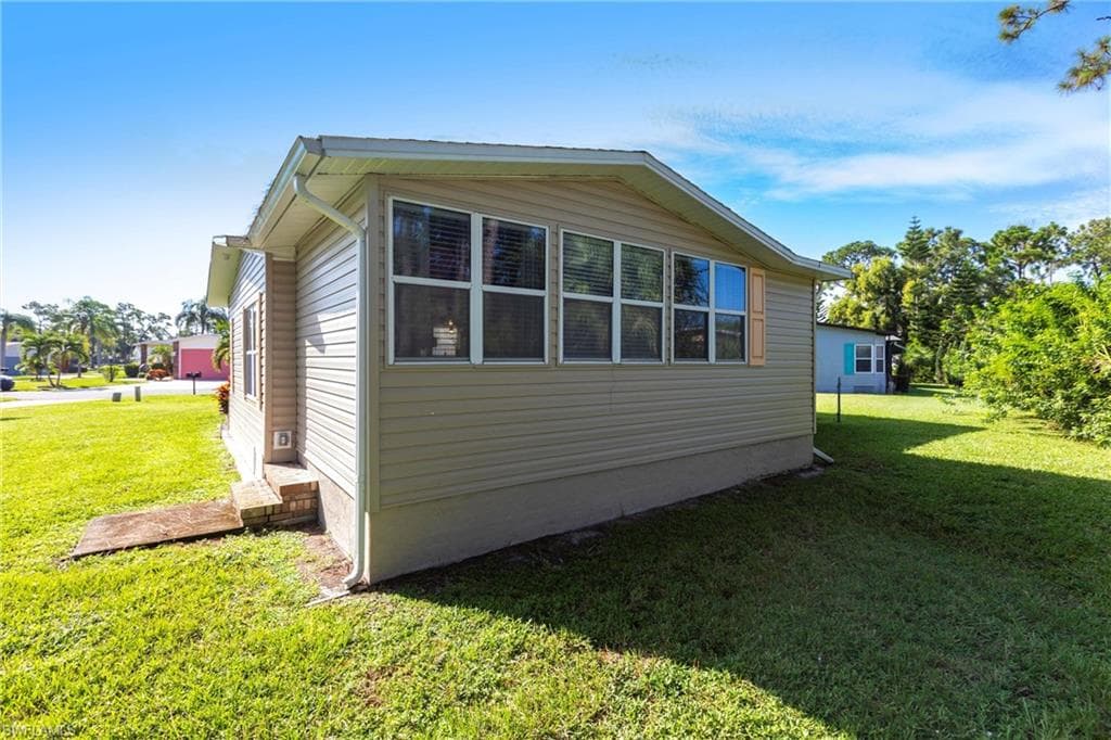 19631 Eagle Trace CT N, NORTH FORT MYERS FL 33903-26