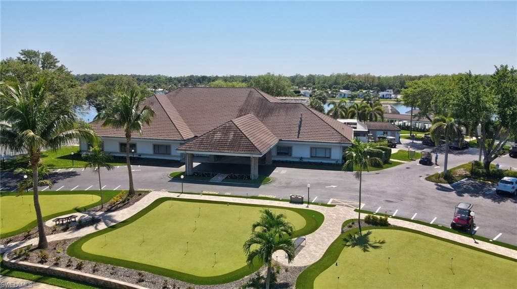 2117 Crystal Lake DR, NAPLES FL 34120-5