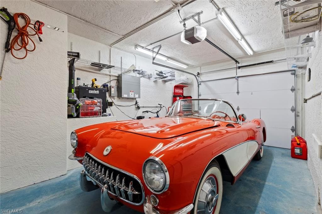 12220 Siesta DR, FORT MYERS BEACH FL 33931-37