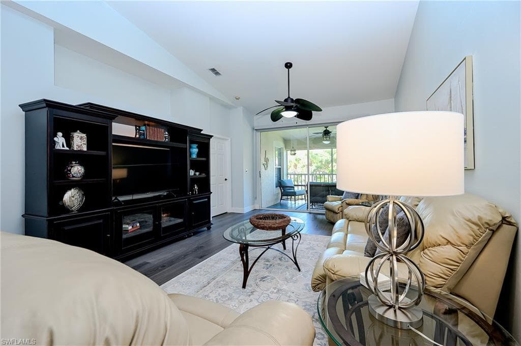 2460 Old Groves RD # E201, NAPLES FL 34109-15