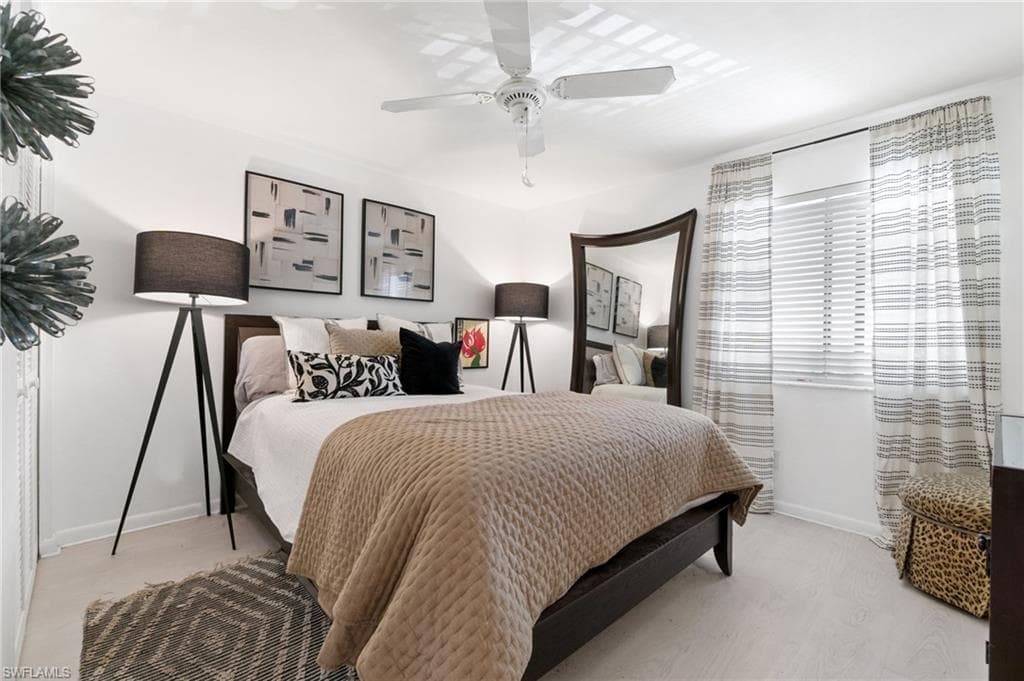 800 Misty Pines CIR # H205, NAPLES FL 34105-14