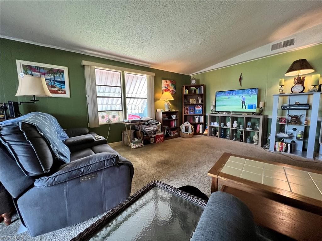 251 Loon LN, NAPLES FL 34114-29