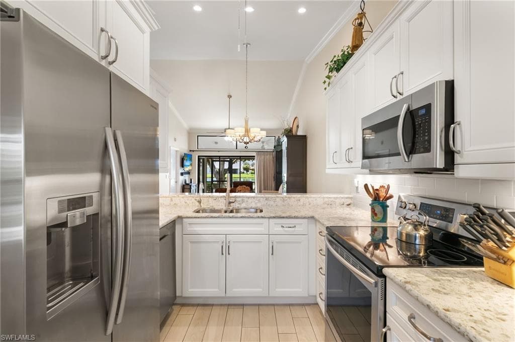 3346 Erick Lake DR # 2001, NAPLES FL 34109-9