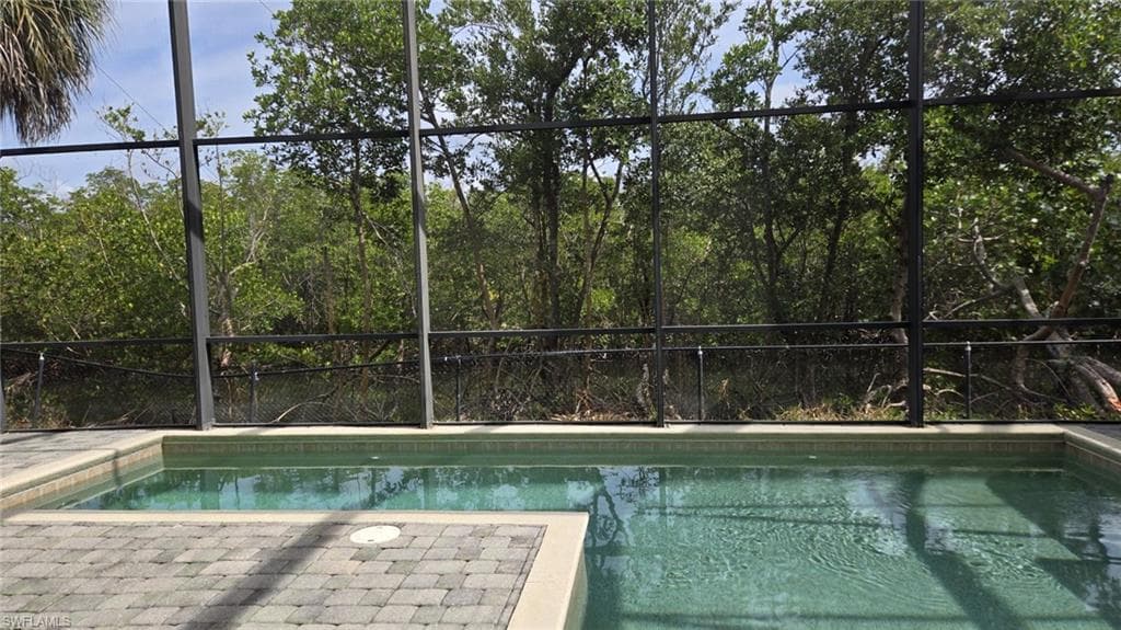 12208 Siesta DR, FORT MYERS BEACH FL 33931-2