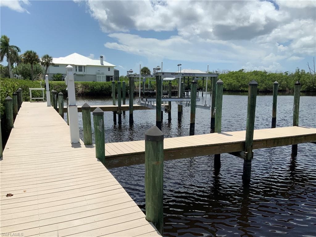 12208 Siesta DR, FORT MYERS BEACH FL 33931-34