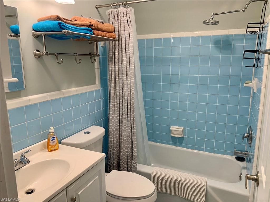 5795 Genesee PKWY # 3, BOKEELIA FL 33922-25