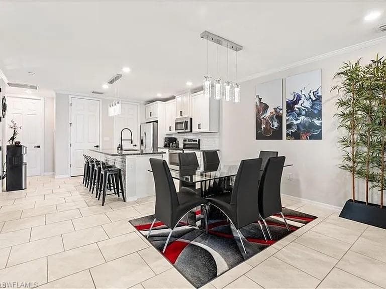 14672 Edgewater CIR, NAPLES FL 34114-4