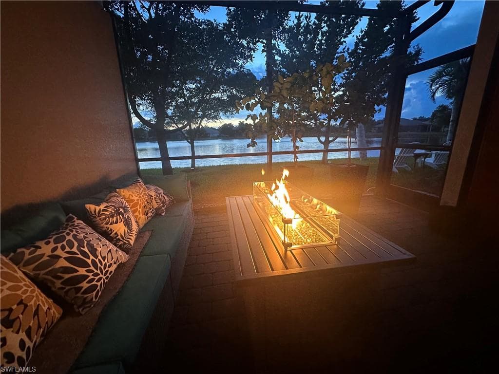 14672 Edgewater CIR, NAPLES FL 34114-23