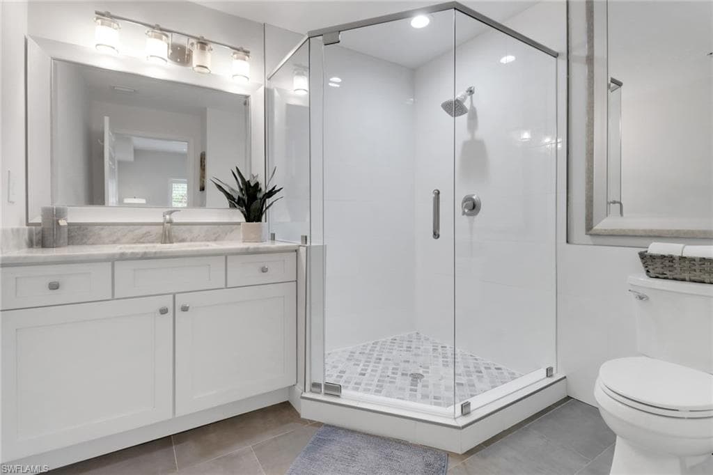 4430 Botanical Place CIR # 101, NAPLES FL 34112-9