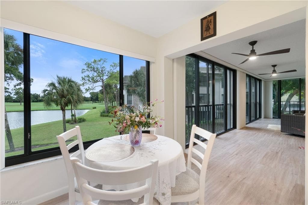 425 Wildwood LN # 425, NAPLES FL 34105-40