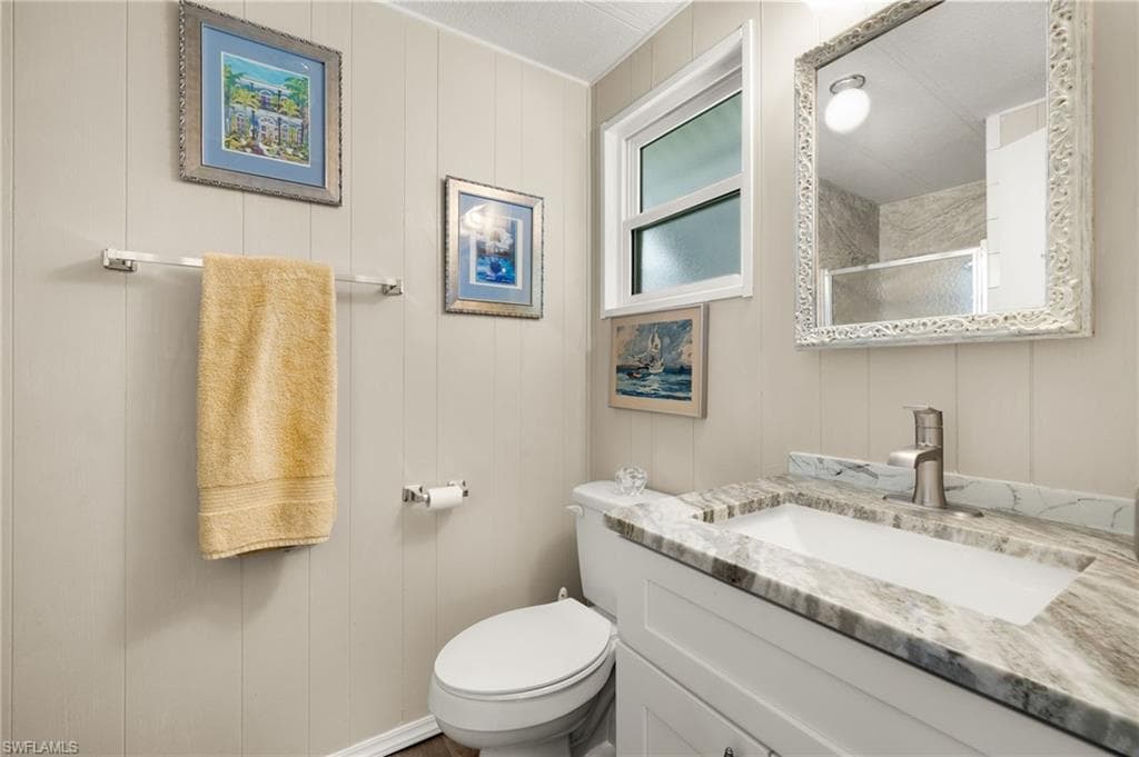 788 Roses LN, NORTH FORT MYERS FL 33917-15