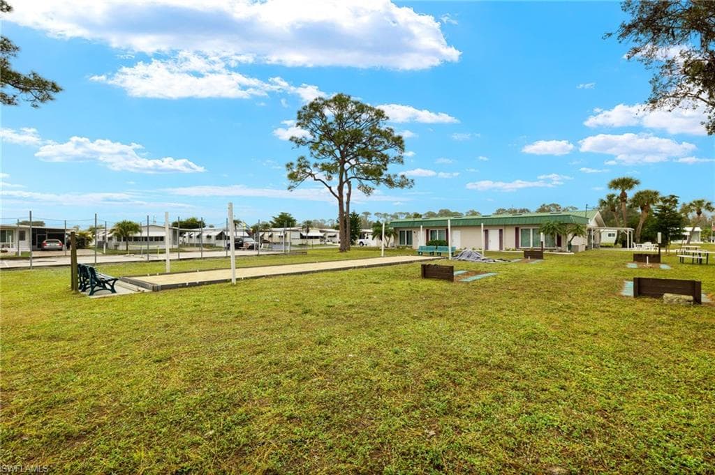 788 Roses LN, NORTH FORT MYERS FL 33917-25