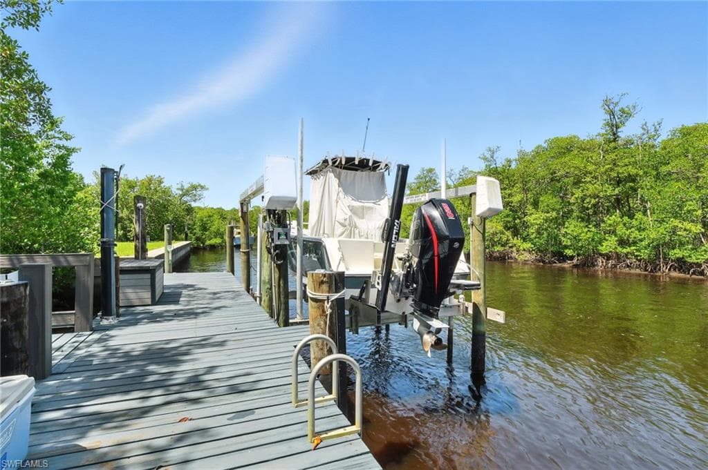 936 Panther Creek LN # 2, EVERGLADES CITY FL 34139-21