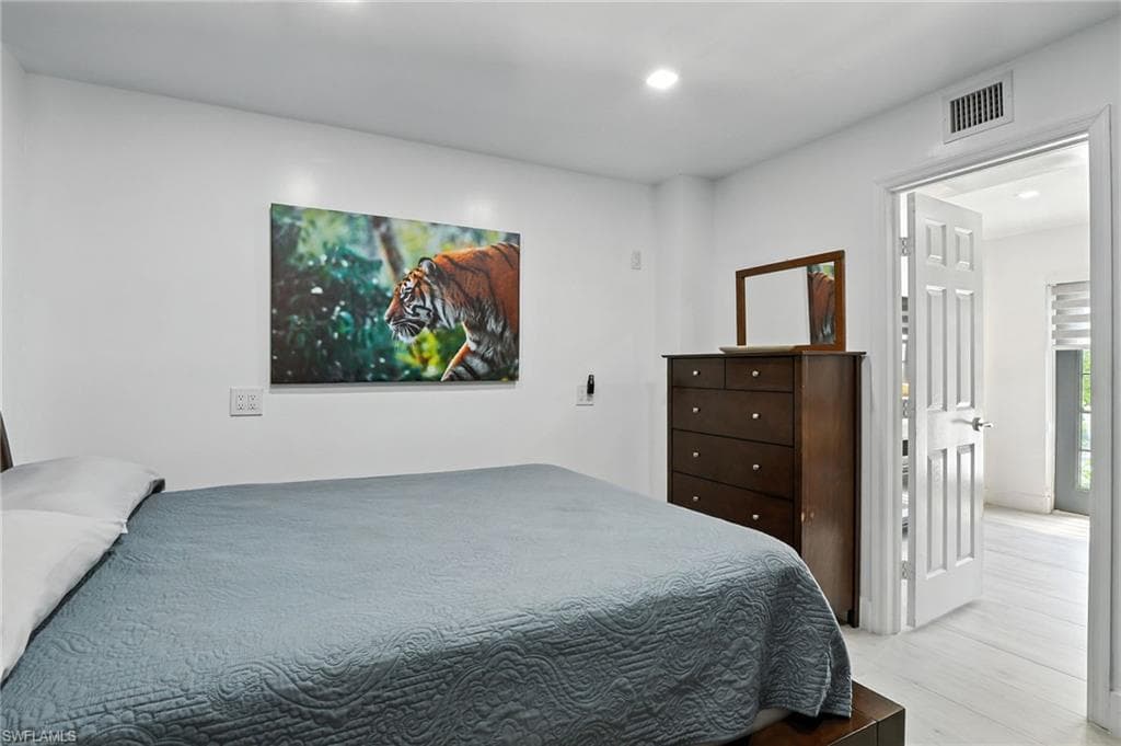 936 Panther Creek LN # 2, EVERGLADES CITY FL 34139-13