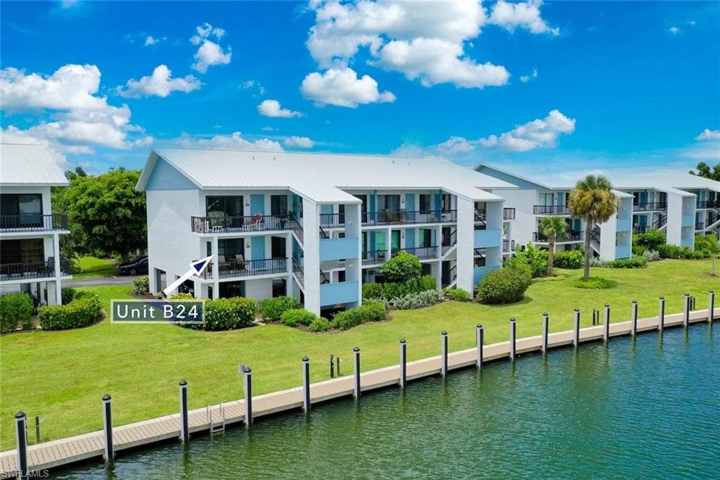 1250 Tennisplace CT # B24, SANIBEL FL 33957-1
