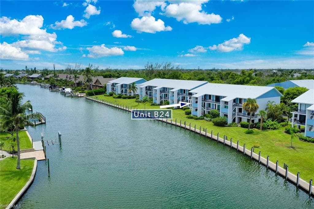 1250 Tennisplace CT # B24, SANIBEL FL 33957-32