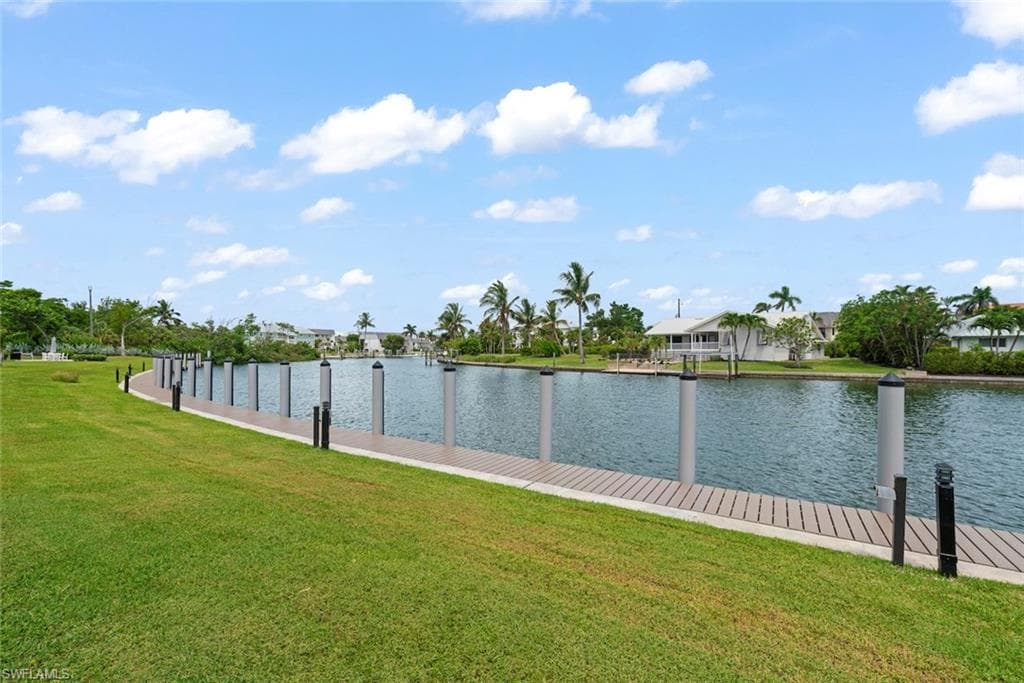 1250 Tennisplace CT # B24, SANIBEL FL 33957-30