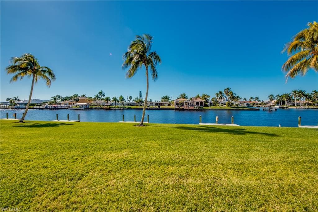4260 SE 20th PL # 701, CAPE CORAL FL 33904-45