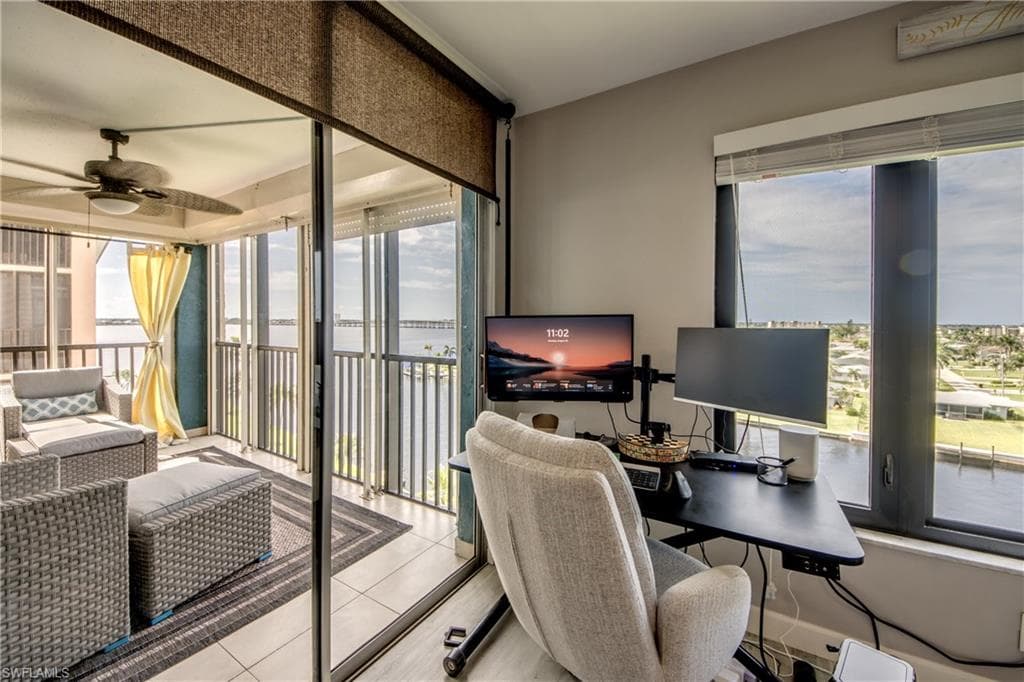 4260 SE 20th PL # 701, CAPE CORAL FL 33904-23