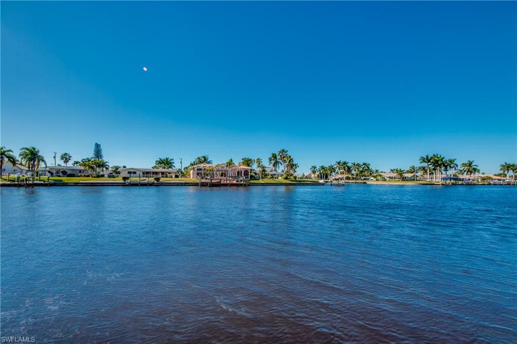 4260 SE 20th PL # 701, CAPE CORAL FL 33904-33