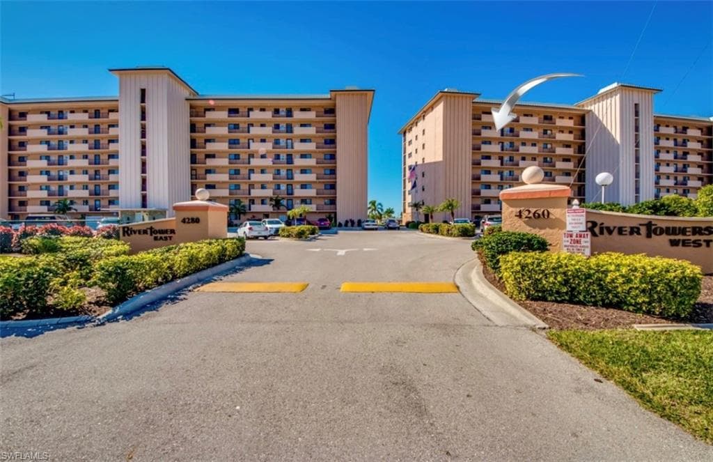 4260 SE 20th PL # 701, CAPE CORAL FL 33904-37