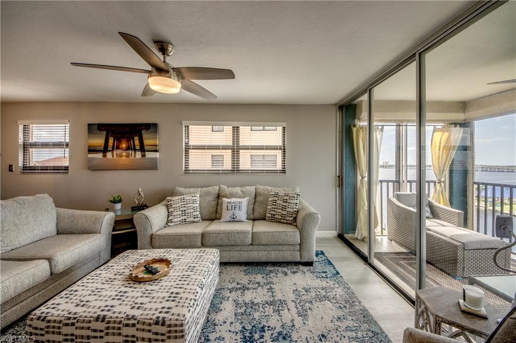 4260 SE 20th PL # 701, CAPE CORAL FL 33904-17