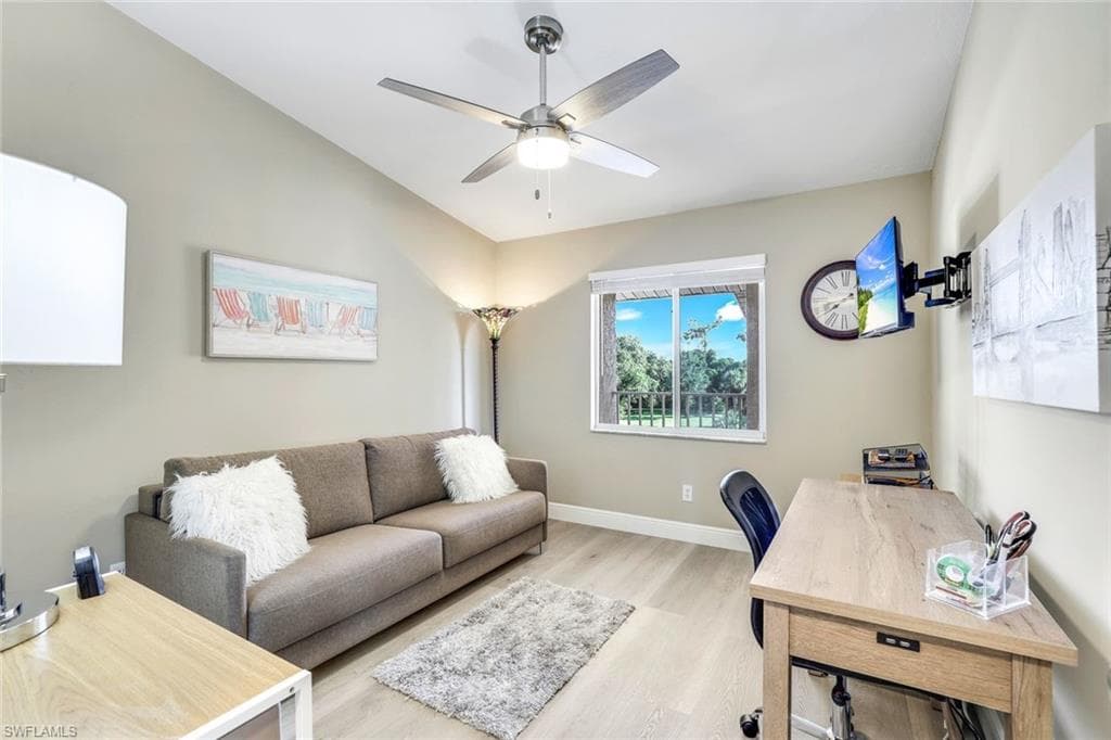 7360 Glenmoor LN # 4301, NAPLES FL 34104-8
