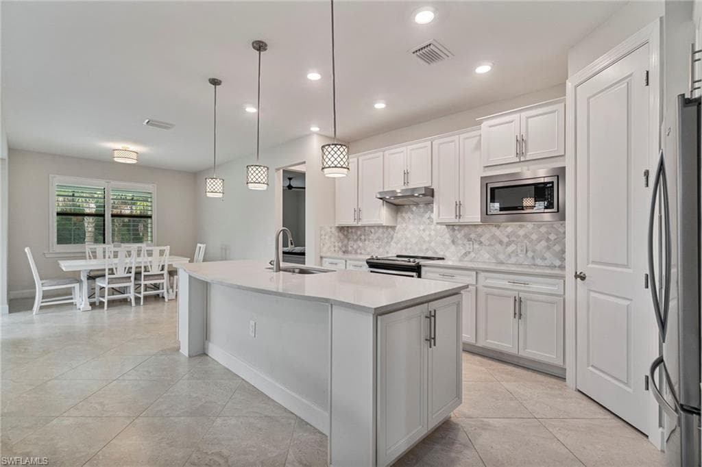 16495 Windsor WAY, ALVA FL 33920-5