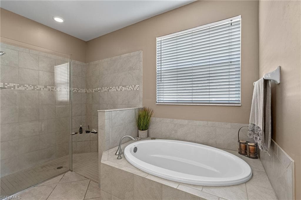 13110 Silver Thorn LOOP, NORTH FORT MYERS FL 33903-26