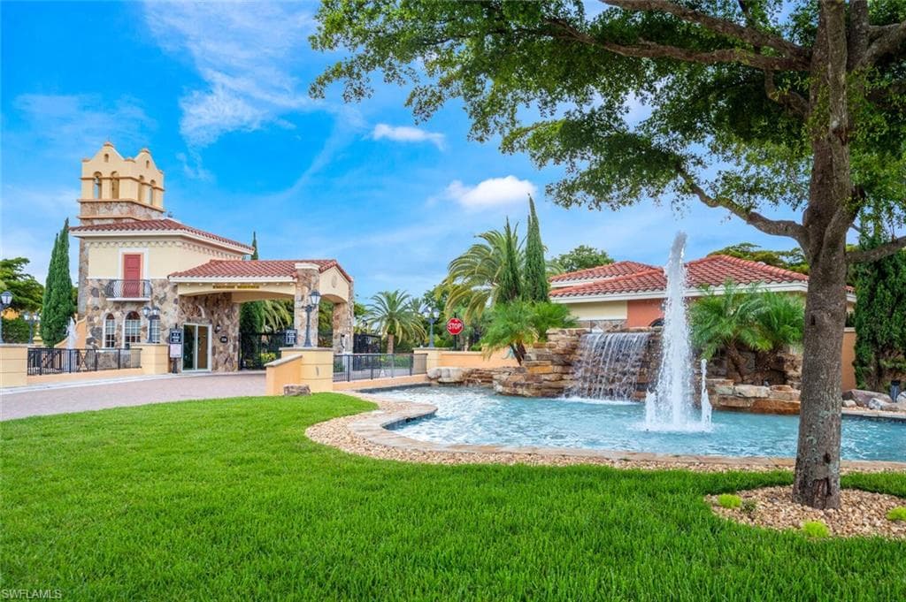 22310 Piazza Doria LN # 207, ESTERO FL 33928-46