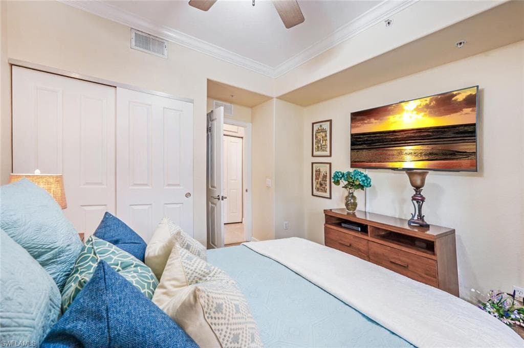 22310 Piazza Doria LN # 207, ESTERO FL 33928-25