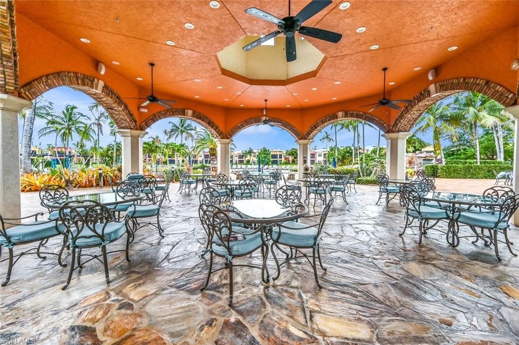 22310 Piazza Doria LN # 207, ESTERO FL 33928-38