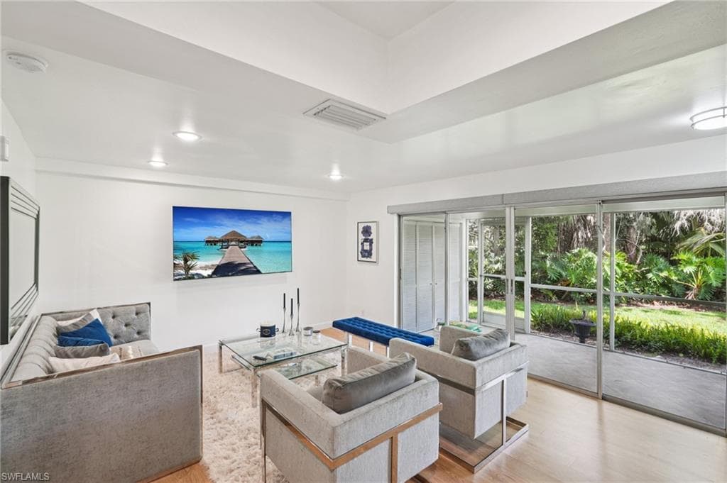 15 Bob O Link CT # 15A, NAPLES FL 34105-4