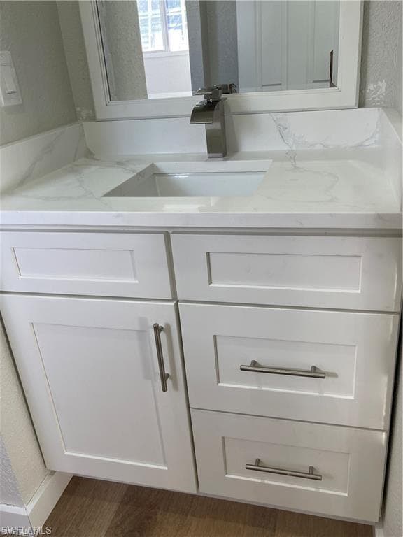 5753 Pink Panther DR, FORT MYERS FL 33908-25