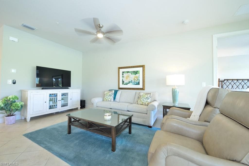 10271 Glastonbury CIR 102-2