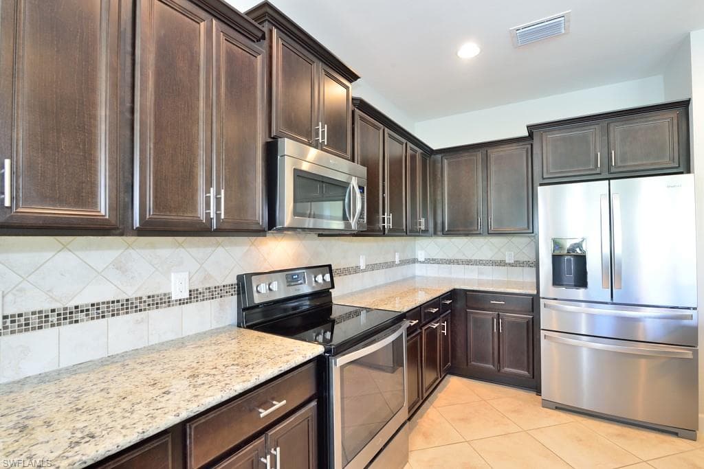 10271 Glastonbury CIR 102-9