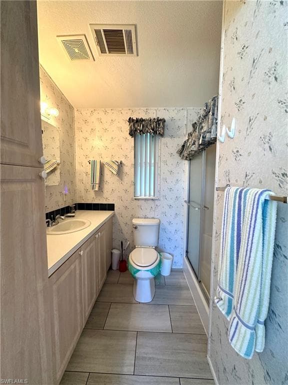 4540 Split Log LN E, ESTERO FL 33928-8