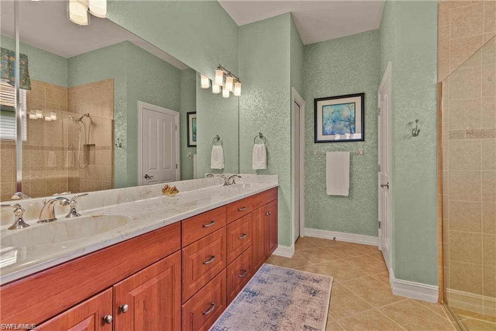 3131 Orangetree BEND, FORT MYERS FL 33905-12