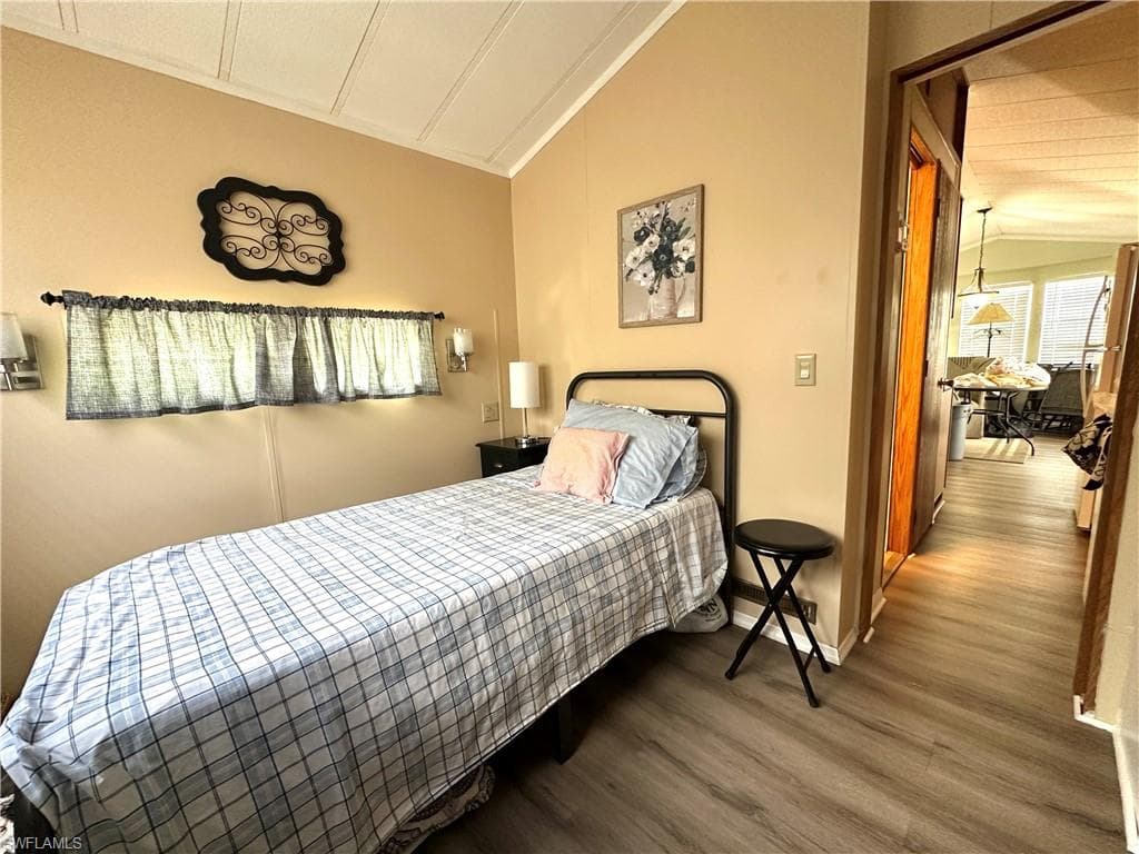 4710 Liberty LN W, ESTERO FL 33928-15