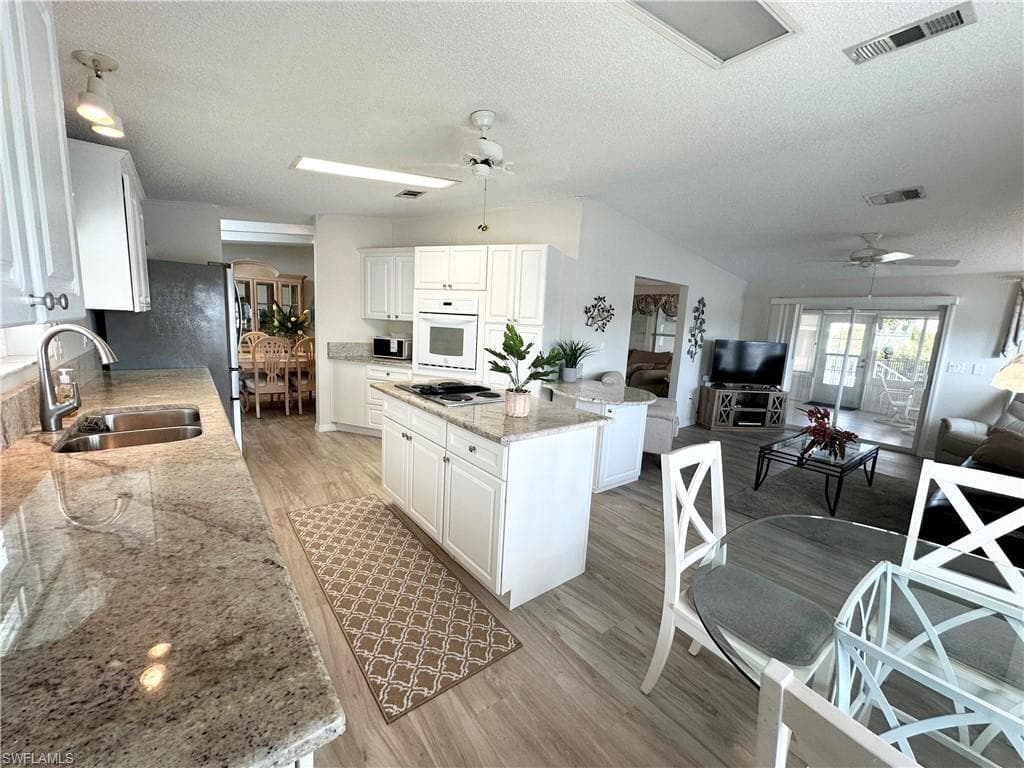 17741 Canal Cove CT-12