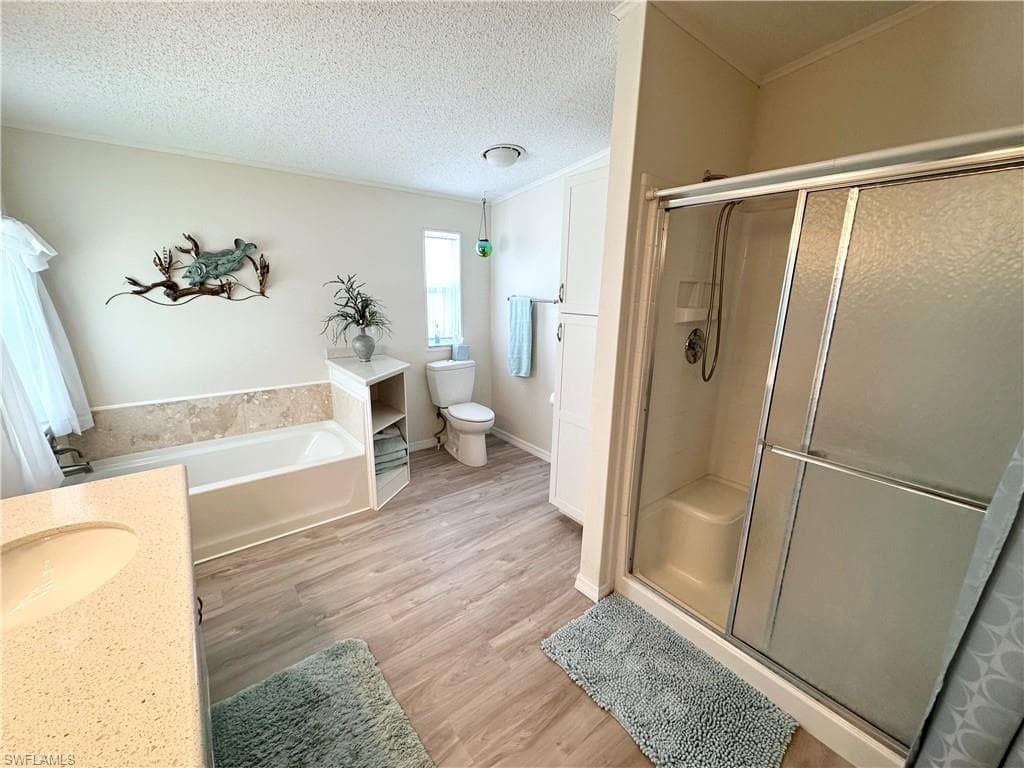 17741 Canal Cove CT-21