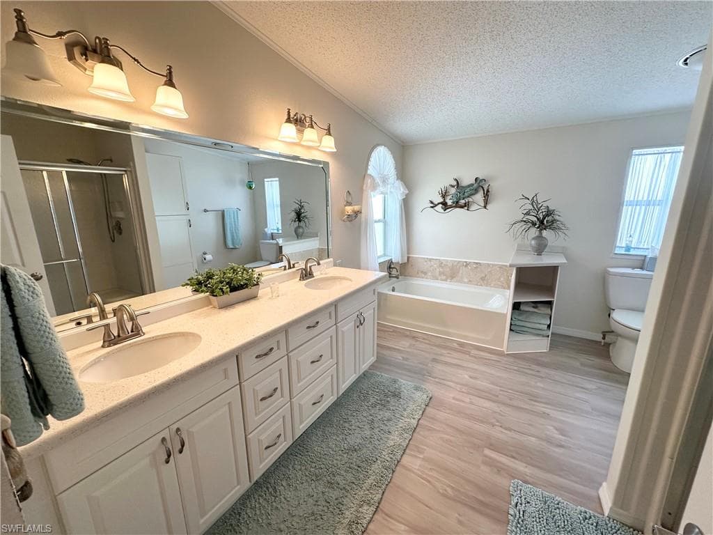 17741 Canal Cove CT-20